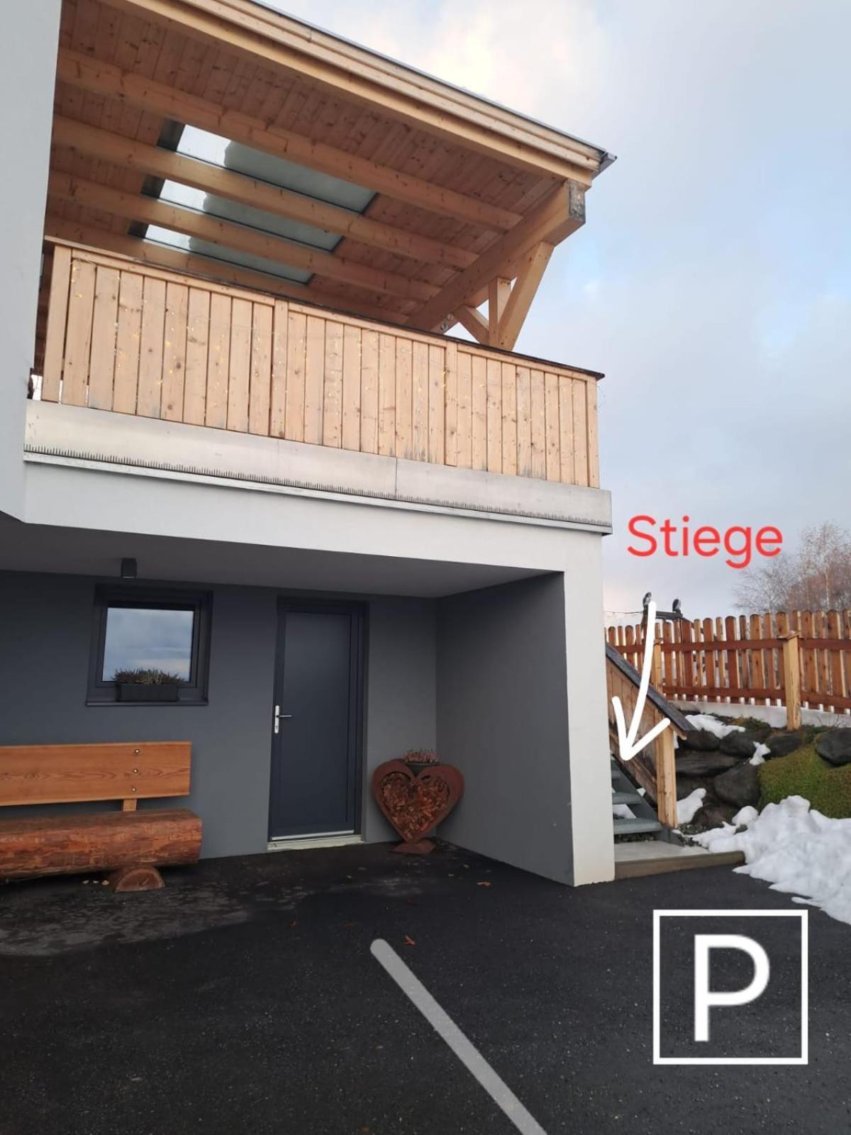 Ferienwohnung Abenthung Grinzens Exterior photo